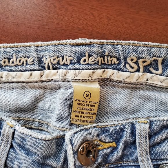 Adore Your Denim Destroyed SPJ RN# 124579 - Picture 6 of 6